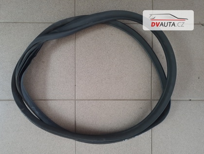 Těsnění dveří 5J9867367